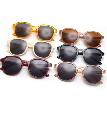 China Fashion Round Sunglasses Classic Luxury Plastic Retro Outdoor Oculos De Sol Gafas Glass Sun Glasses Women Frame Sun Glasses for sale