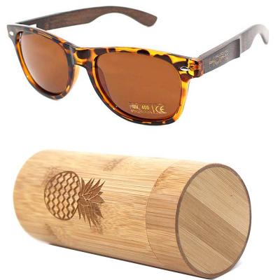 China Reliable Leopard Wood Wooden Bamboo Frame PC Temple Fashion Sun Glasses Unisex Sunglasses for sale