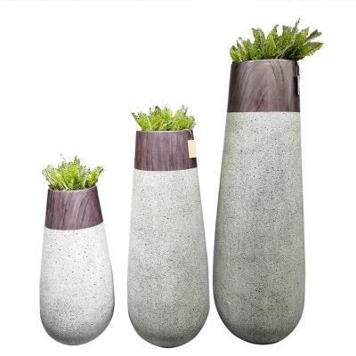 China Fiberglass Garden Planter Modern Style Large Indoor And Outdoor Planter For Home Hotel for sale