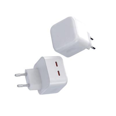 China Dual USB C GaN 45W Cell Phone Charger Mobile Phone Adapter Wall Fast Charger Portable US Plug For iPhone 14 for sale