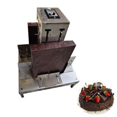 China Commercial Chocolate Flake Supply 150w 7 Blades Stainless Steel Shaving / Scraping /Chipping Machine for sale