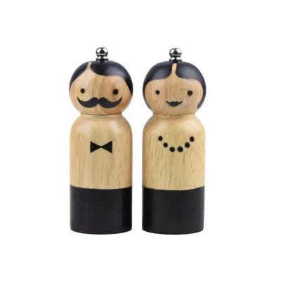 China Sustainable Manual Wooden Mr. Salt Mill Pepper Grinder Set and Mrs. Pepper Spice Kitchen Tools Set 4inch 6inch 8inch 10inch Novelty Design for sale