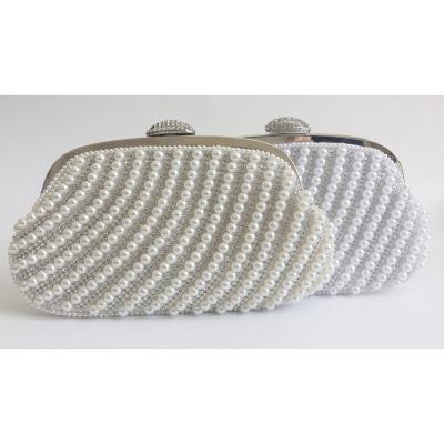 China Metal and pearl sell new type fashion women well beaded dinner bags evening clutches for sale