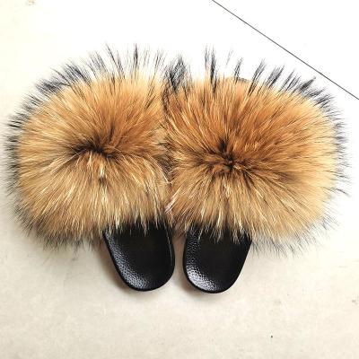 China 2021 New Slides Cushioning Sets Fox Slide Real Raccoon Real Fur Slippers Indoor Women's Fur Slippers Wholesale Big Fur Slides for sale