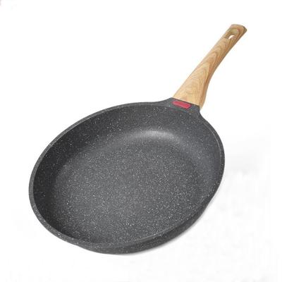 China Sustainable Hot Selling Premium Home Quality Pan Frying Pan Aluminum Nonstick Frying Pan With Wooden Handle for sale