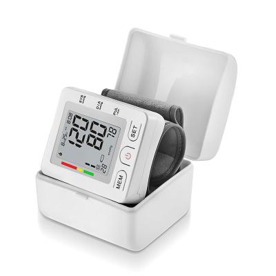 China Full automatic digital Blood pressure monitor/Wrist blood pressure monitor for sale for sale