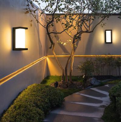 China Polycarbonate Cube Led Wall Light 12w16W For Home Patio Picture Plaster Lamp Post Modern Projection Wall Plastic Light for sale