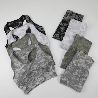 China Breathable Yoga Clothing Women's Sports Wear Gym Fitness Wear Sets New Yoga Set Seamless Camouflage for sale