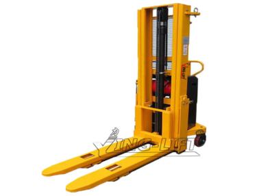 China Heavy Duty  Hydraulic Forklift Stacker Semi - Electric For Stacking Pallets for sale