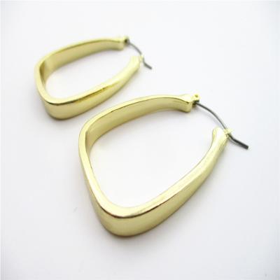 China CLASSIC Gold Plated Custom Ladder Shaped Metal Circle Earrings for sale