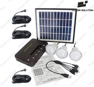 China Portable solar power system builted in  lithium battery  with LED lighting for home for sale