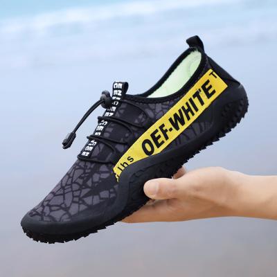 China New product Fashion trend Aqua Water Shoes Beach Neoprene Surfing Aqua Shoes for men and women shape baby summer trend light winter spring for sale