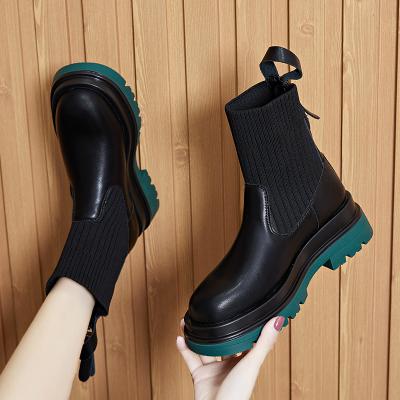 China Anti-Slippery Zipper Martin Boots, Sports Women Thick Bottom Boots, Ankle Boots Ins Autumn/Winter Lacing Back Women Shoes Women's Boots for sale