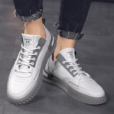 China Fashion Trend Sports High Quality Comfortable Sneakers, Fashionable Autumn Board Shoe, Low-selling Sneaker Slippers for sale