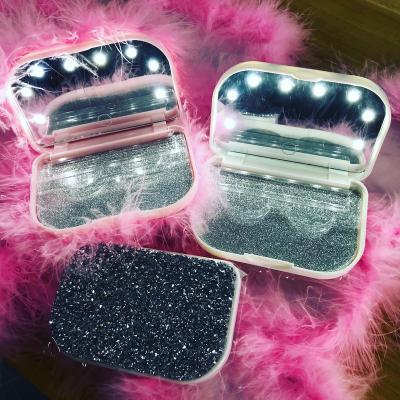 China Deep New 2022 Wick Led Case Travel Suitcase With Fur With Logo 25mm Mink 3d Eyelash Custom Fluffy Packing Box Wholesale Price for sale