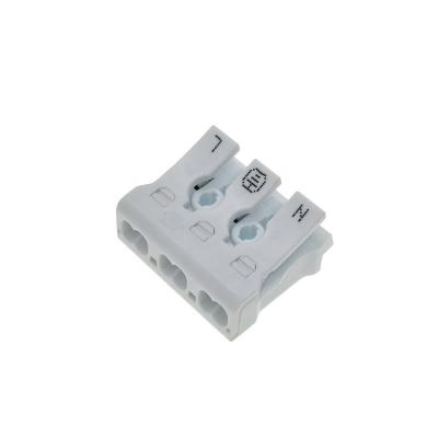 China PA66 94V-2; PC 94V-2 450V 24A Quick Terminal Block Fast Push In Wire Connector 3 Pole For LED Lighting for sale