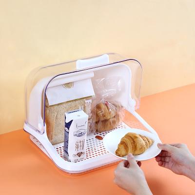 China Transparent Dustproof Dustproof Storage Box Kitchen Household Freshness Keeping Shake Cover Storage Box Bread Plastic Storage Box for sale