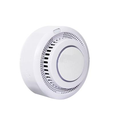 China Wifi Remote Control Smart Smoke Detector APP Tuya Fire Alarm Sensor Wireless Smoke Detector and Carbon Monoxide Detector for sale