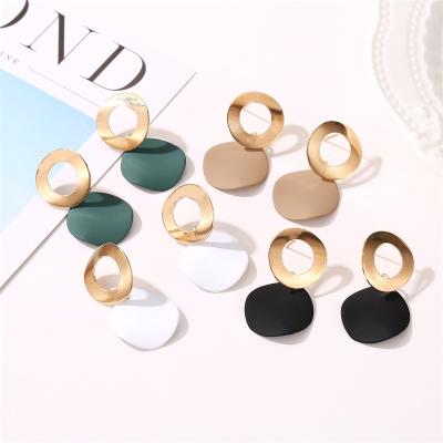 China 2021 FASHIONABLE geometric simplicity metal three-dimensional wafer round earrings for women for sale