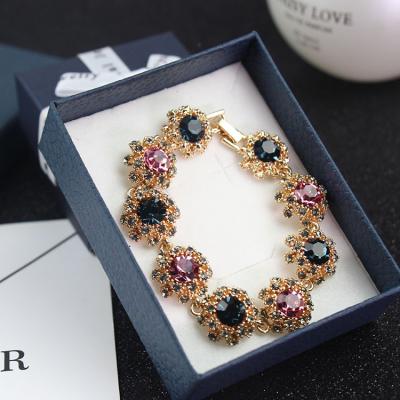 China Trendy simple fashion colorful flashy crystal rhinestone retro rhinestone all-match bracelet for sale