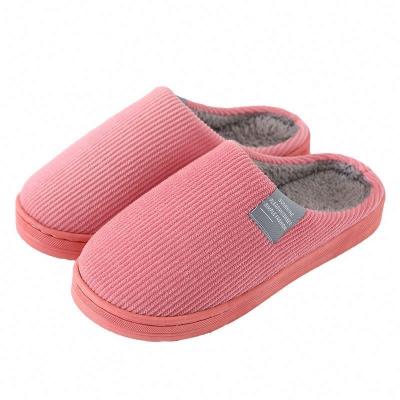 China Fashion trend 2021 winter cotton indoor slippers, furry plush women and men slippers for sale