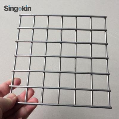 China Construction Wire Mesh Runway Grates Galvanized Welded Wire Mesh Fence Livestock Welded Wire Mesh Panel for sale