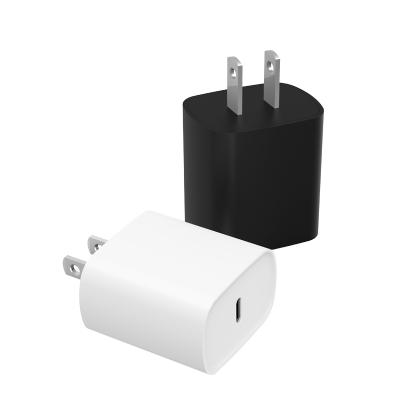 China 2020 Wholesale Mobile Phone PD Charger New Product Amazon Success Shenzhen Power Banks Cell Phone Adapters For Iphone 12 PD 20W Charger for sale