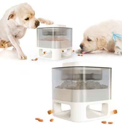 China Non-automatic Slow Smart Training Ball Dispenser Slow Food Bowl Pet Feeder Automatic Pet Feeder Dog for sale