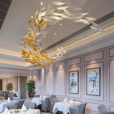 China Contemporary Professional Project Clear Amber Glass Lamps Hotel Villa Dining Room Crystal Hanging Living Room Leaded Crystal Leaf Chandelier Pen for sale