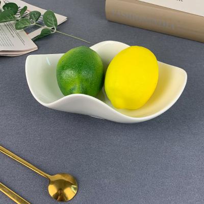 China Wholesale Ceramic Cheap White Dessert Tray Dishes Fruit Tableware Dish Stocked Irregular Dish for sale