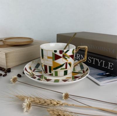 China Hot Modern Tea Cups And Saucers Amazon Sale Creative Handmade Ceramic Tea Set Uninverted Tea Set For Party for sale