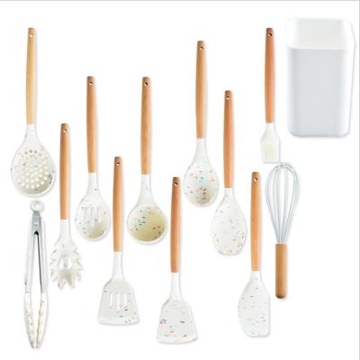 China Custom Viable Silicone 13pcs Kitchen Tools With Wooden Handle Soup Spoon Pocket Spaghetti Slotted Turner Basting Brush Cooking Utensils for sale