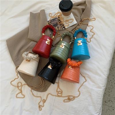 China Outdoor activites 2021 new arrivals PU bucket bag women handbags ladies handbags purses and purses for women for sale