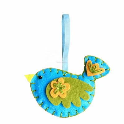 China Educational NONE-TOXIC KIT ECO-FRIENDLY ANIMAL FELT BLUE BIRD DIY READY FOR STITCH LEARN TO SEW ART AND CRAFTING FOR KIDS for sale