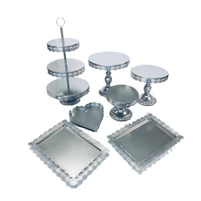 China Luxury Elegant Fancy Wedding 7pcs Set Metal Cake Stand With Crystal Hanging for sale