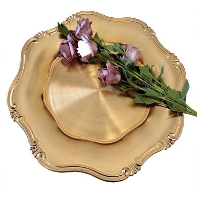 China Sustainable Reusable Gold Charger Plates With Beaded Rims For Holiday Table for sale