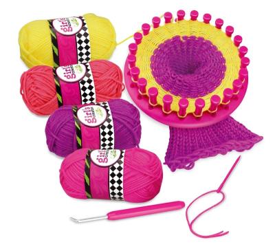 China Eco-friendly non-toxic MBK TOYS DIY popular headband knitting play set kids handcraft knitting loom with wool weaving toys with knitting loom for sale