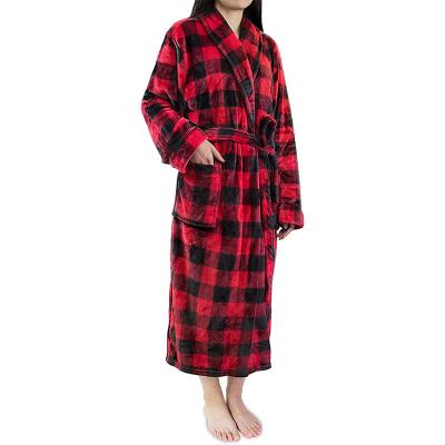 China Plush Soft Bathrobe QUICK DRY Fuzzy Warm Spa Luxurious Robe for sale