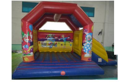 China Casa inflable combinada, cuadrada inflable ignífuga de la despedida del castillo con la diapositiva en venta