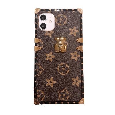 China Women Luxury Girl Soft TPU Cover Anti-fall Fashion Design Phone Case For iPhone 12 for sale