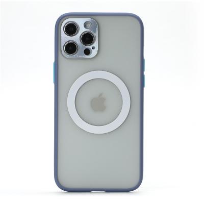 Κίνα Hot Selling Skin Feeling Anti-fall Magnetic Matte Translucence Lens Protective Case Cover For Iphone 12 προς πώληση