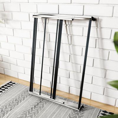 China Collapsible and Portable Folding Metal Garment Rack for sale