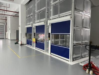 China Galvanized Steel PVC Industrial Fast Door 2m/s 900N / 800N Tear Resistance for sale