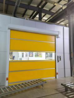 China Wind Resistance 15 - 20m/S Industrial Fast Door With Galvanized Steel Frame for sale