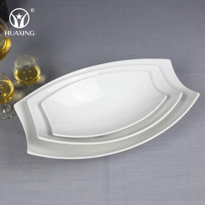 China Chaozhou Factory Shape Sustainable Salad Boat Antique Porcelain Fruit Bowls for sale