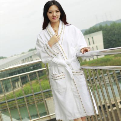 China New Design Breathable Hotel High Quality Red Pine Velvet Bathrobes, 100% Cotton Hotel Spa Bathrobes for sale