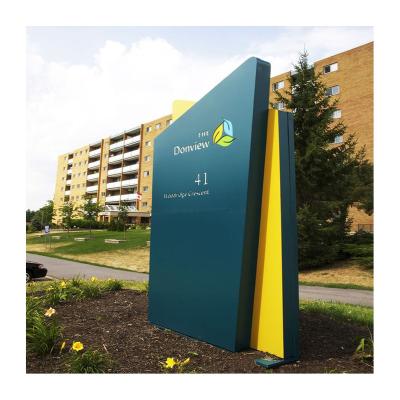 China Customized Simple Wayfinding Pylon Sign Wayfinding Direction Signal Indoor Outdoor Building Hotel Led Stainless Steel Pylon Sign for sale