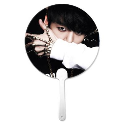 China Custom Lenticular Europe 3D Animation KPOP Flip Up Transparent 3d Hand Fan Hand Fan For Gifts for sale