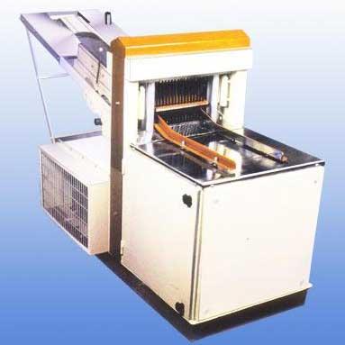 China Food Processing Machineries Snack Machinery Muffin Cake Machine Prordction Line CAF SERIES for sale