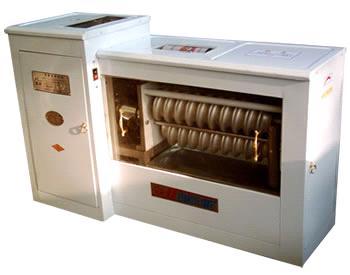 China Hot sale steamed stuffing bun making machine for sale